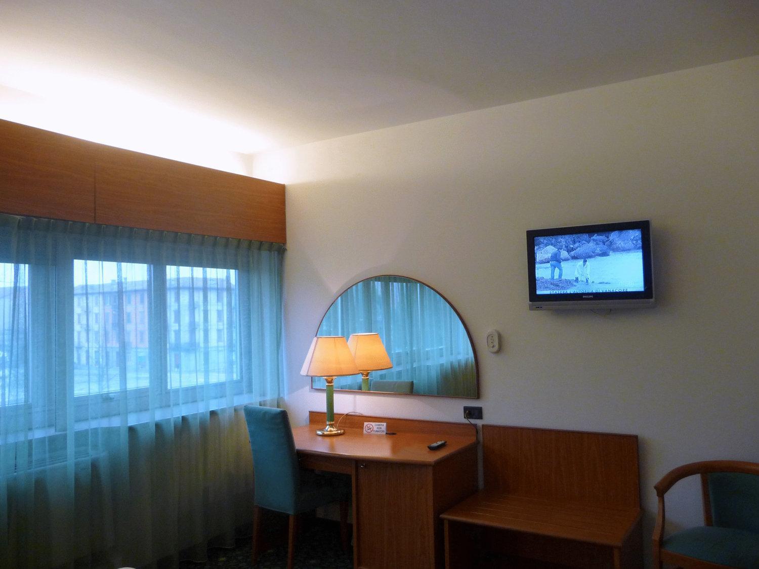 Hotel Cristallo أوديني المظهر الخارجي الصورة