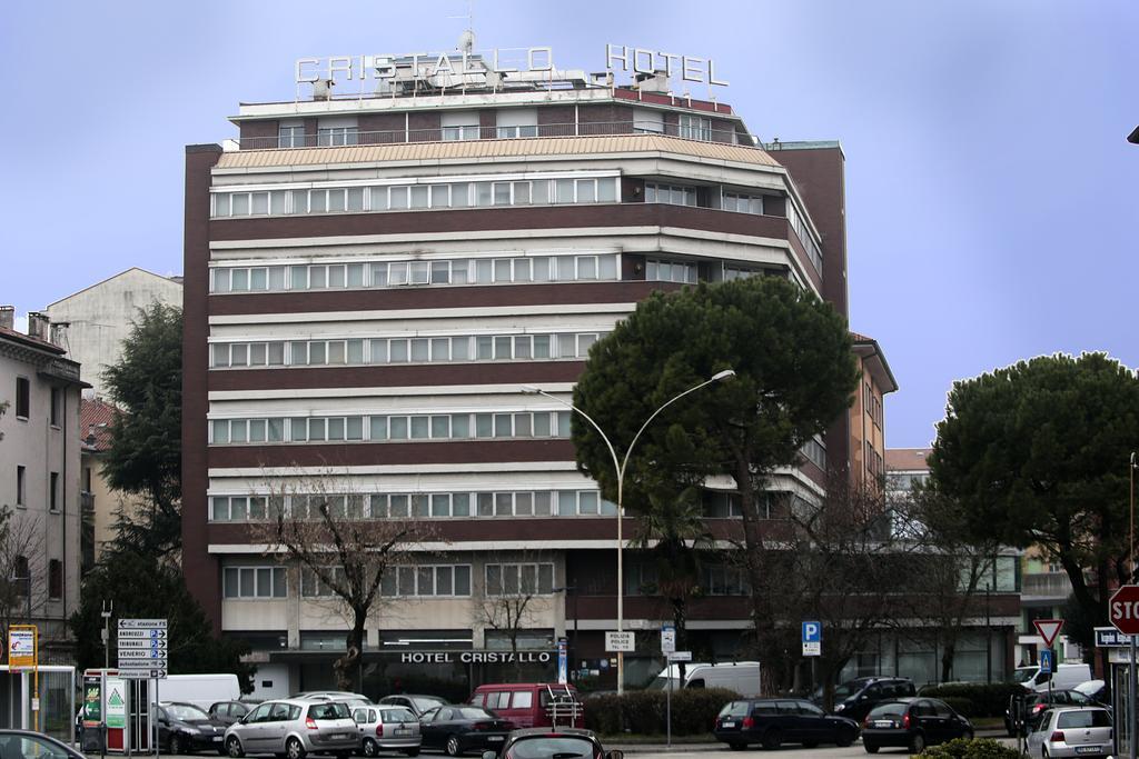 Hotel Cristallo أوديني المظهر الخارجي الصورة